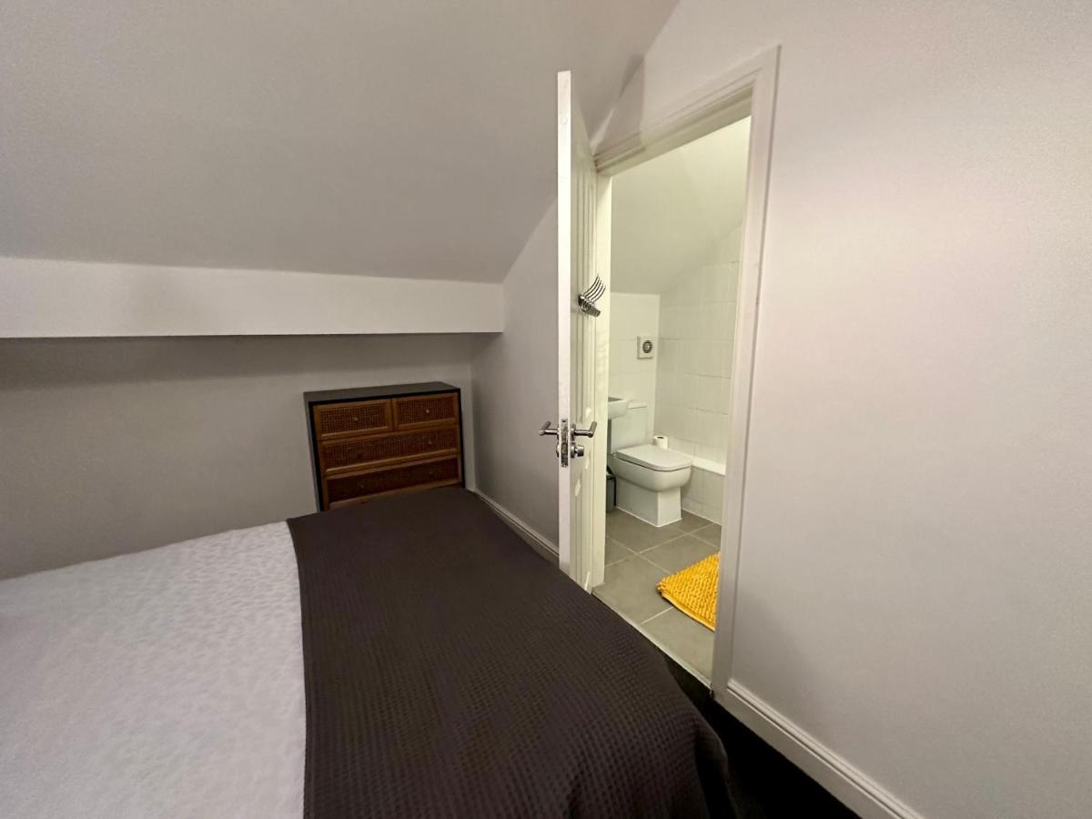 Waterside Mufc & Trafford Centre Townhouse 4 Bedroom Free Parking Манчестър Екстериор снимка