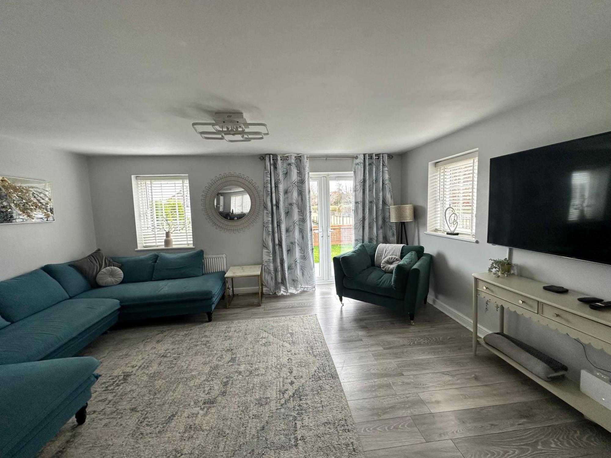 Waterside Mufc & Trafford Centre Townhouse 4 Bedroom Free Parking Манчестър Екстериор снимка
